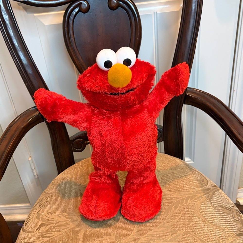 Vintage Elmo Plush Toy - Classic Sesame Street Character